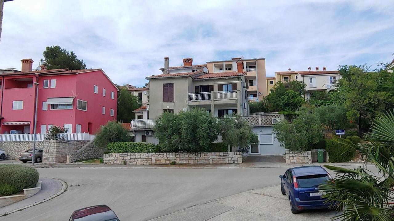 Apartments With A Parking Space Rabac, Labin - 19058 Eksteriør billede